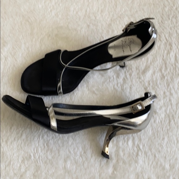 Roger Vivier summer Sandal classic style - Picture 2 of 4